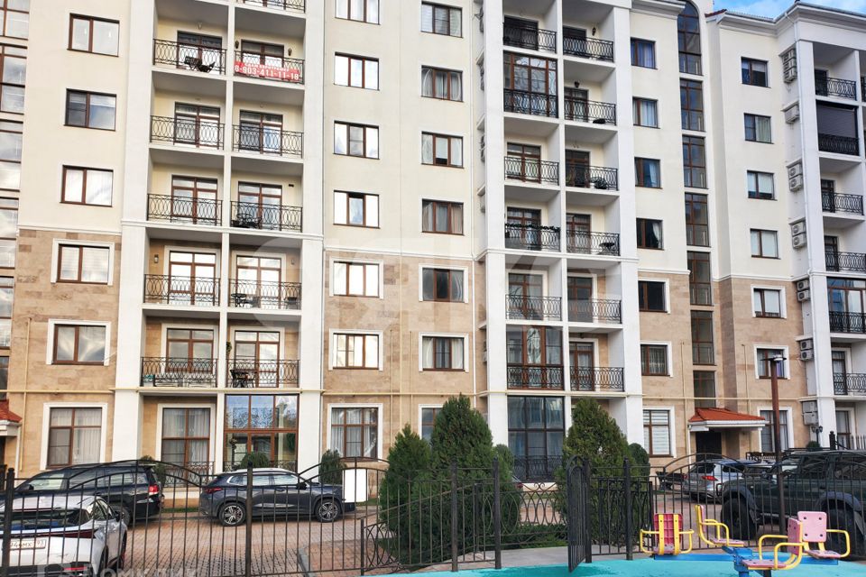 Продаётся 1-комнатная квартира, 48 м²
