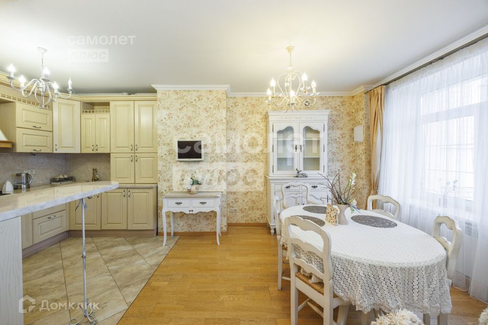Продаётся 3-комнатная квартира, 96.5 м²