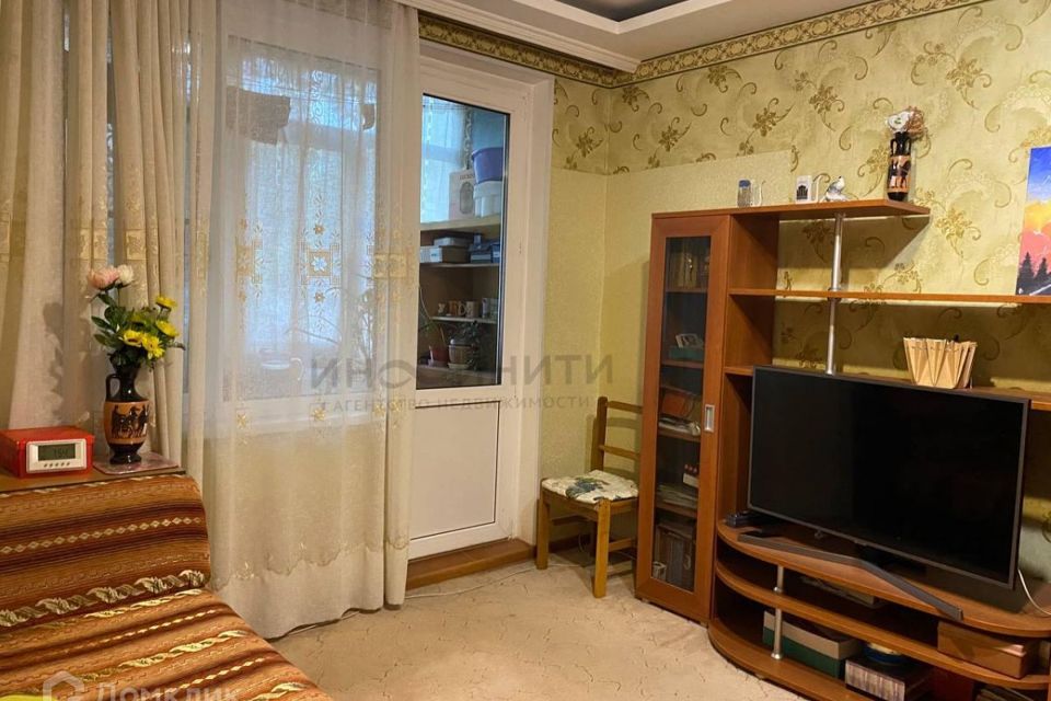 Продаётся 3-комнатная квартира, 72 м²