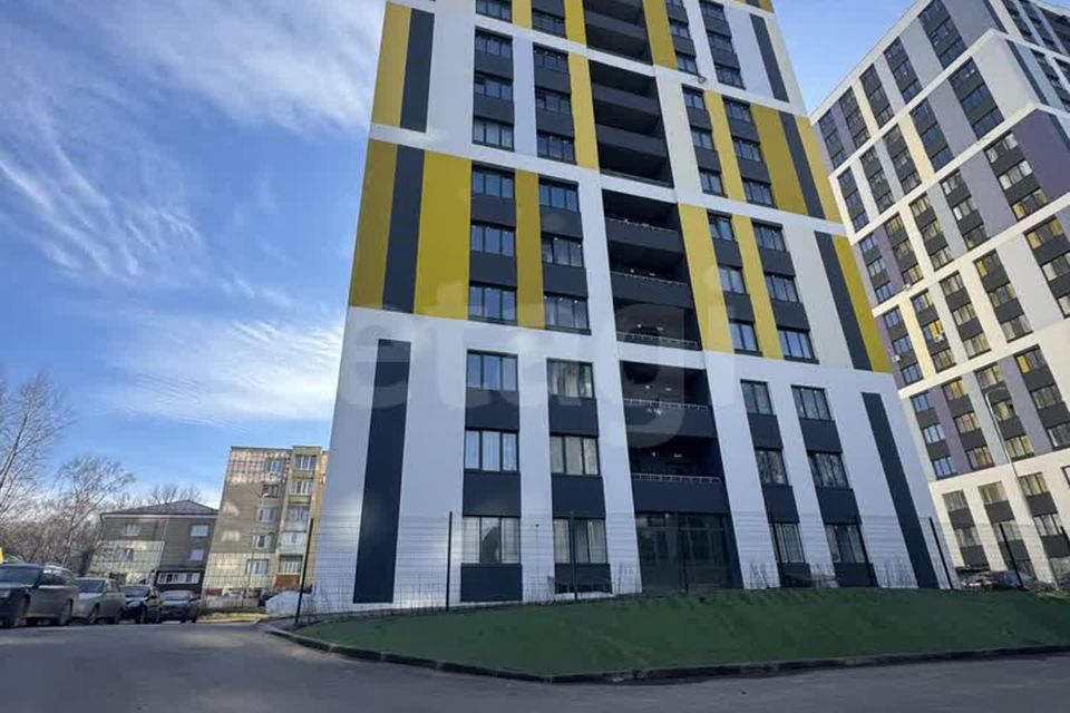 Продаётся 1-комнатная квартира, 42.3 м²