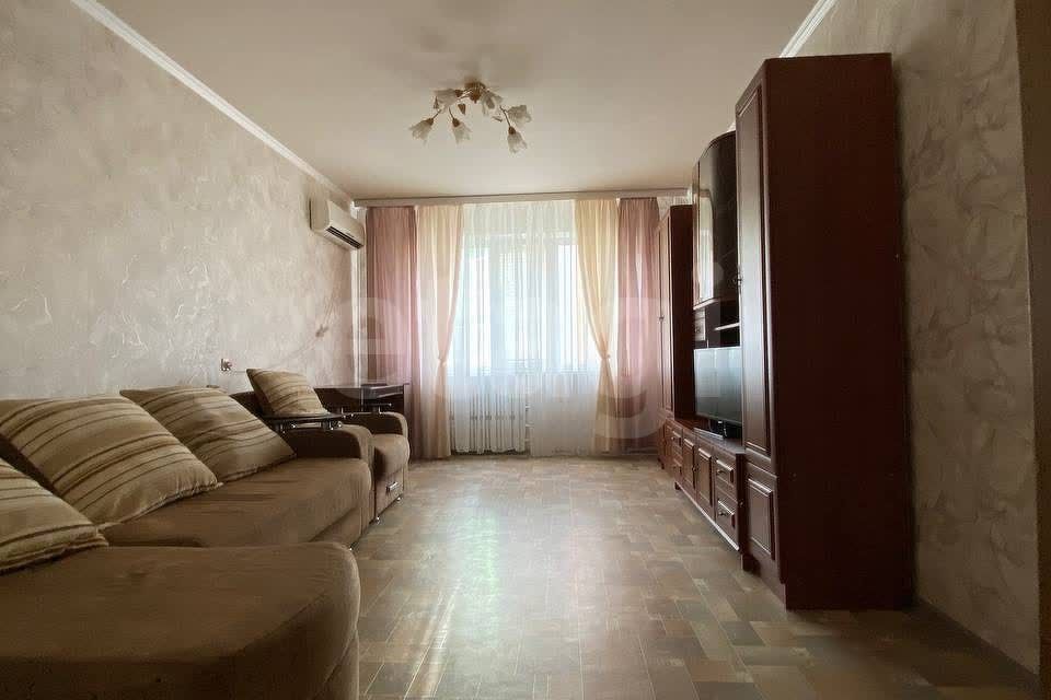 Сдаётся 2-комнатная квартира, 50.1 м²