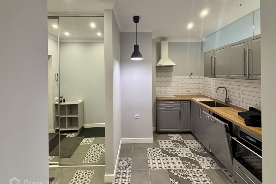 Продаётся 1-комнатная квартира, 40.9 м²