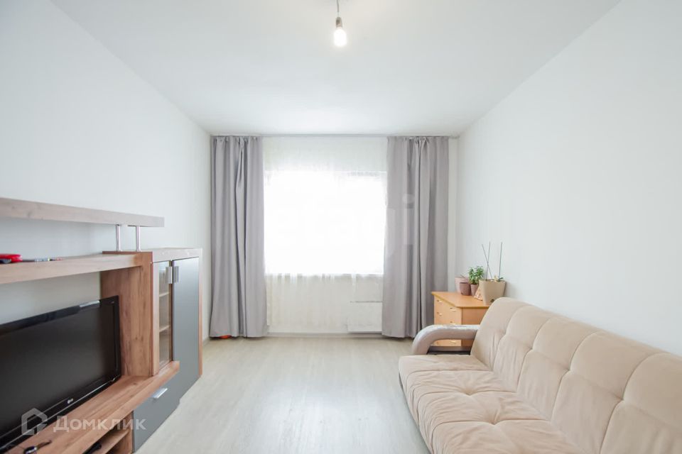 Сдаётся 2-комнатная квартира, 67 м²