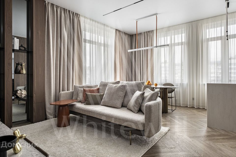 Продаётся 4-комнатная квартира, 100 м²