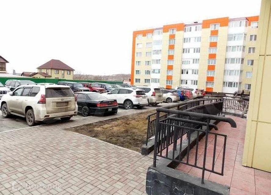 Продаётся 4-комнатная квартира, 103.2 м²