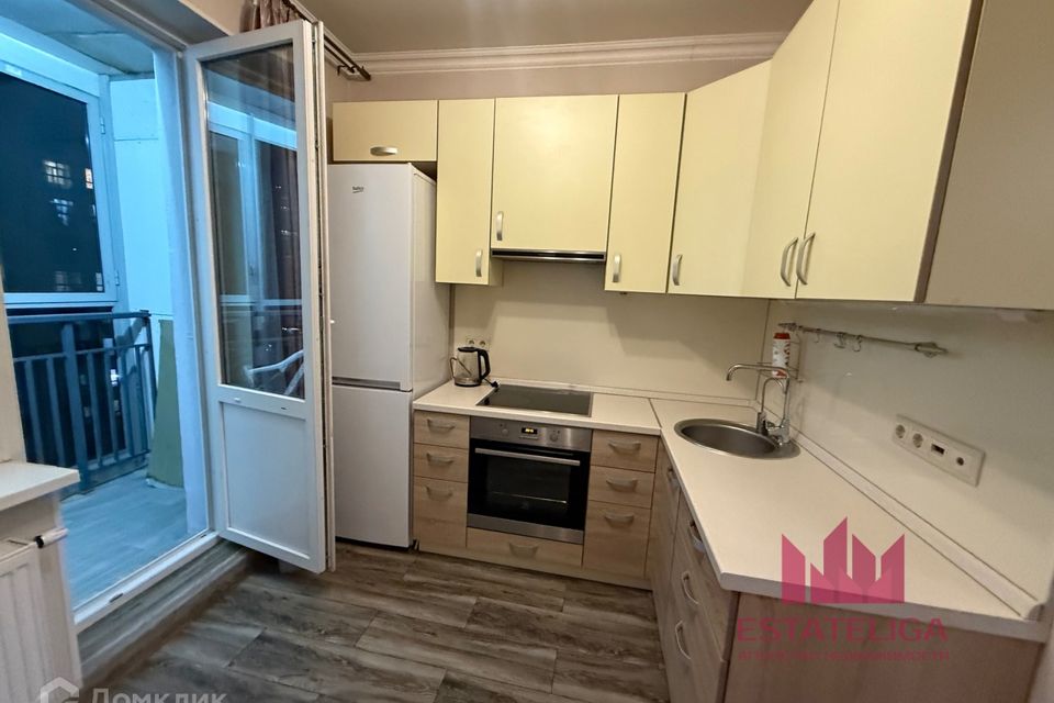Продаётся 1-комнатная квартира, 38 м²