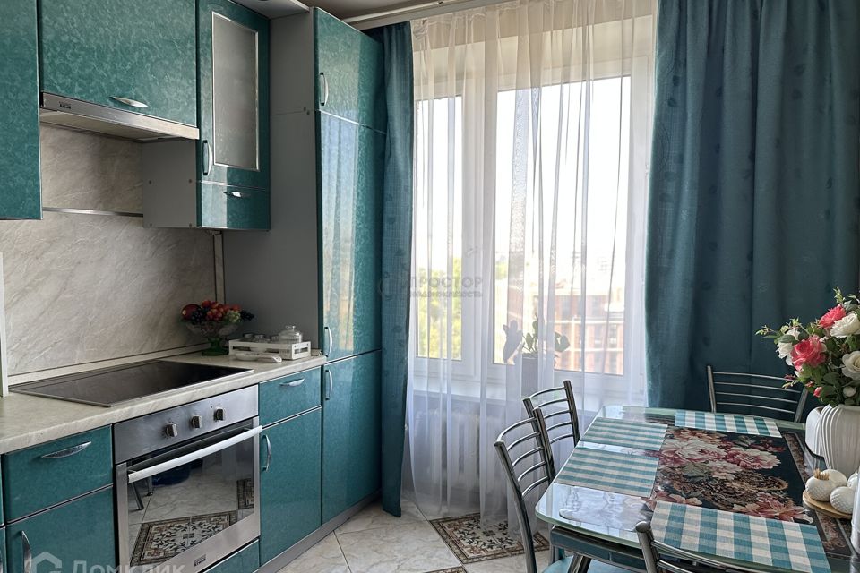 Продаётся 3-комнатная квартира, 76.2 м²