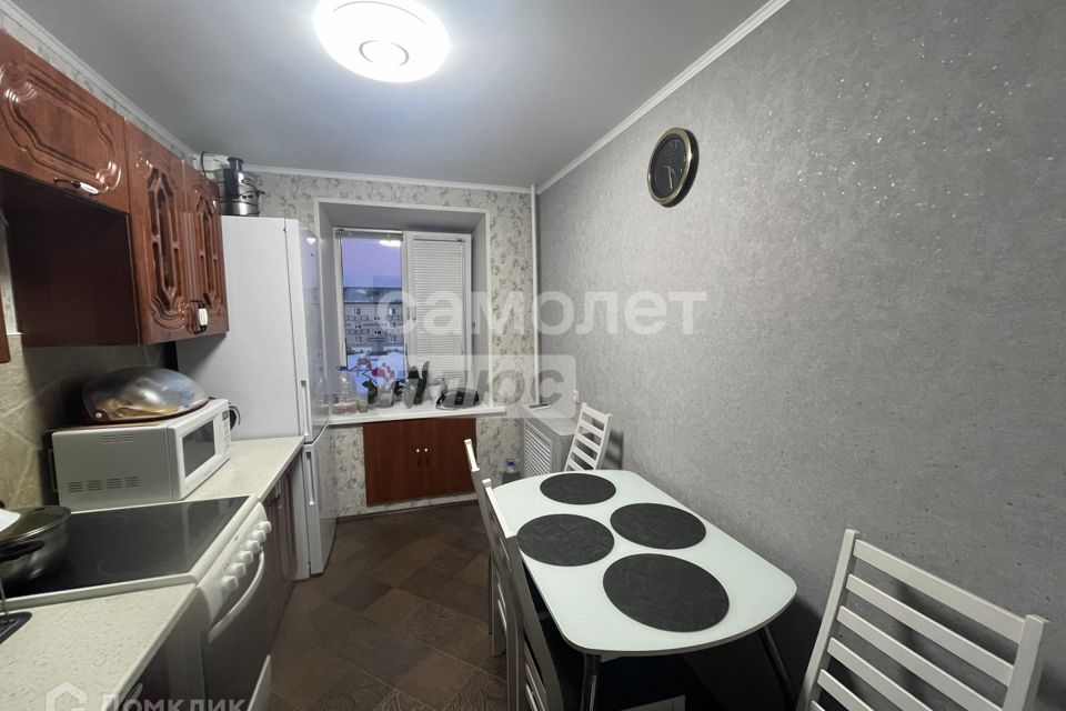 Продаётся 3-комнатная квартира, 57 м²
