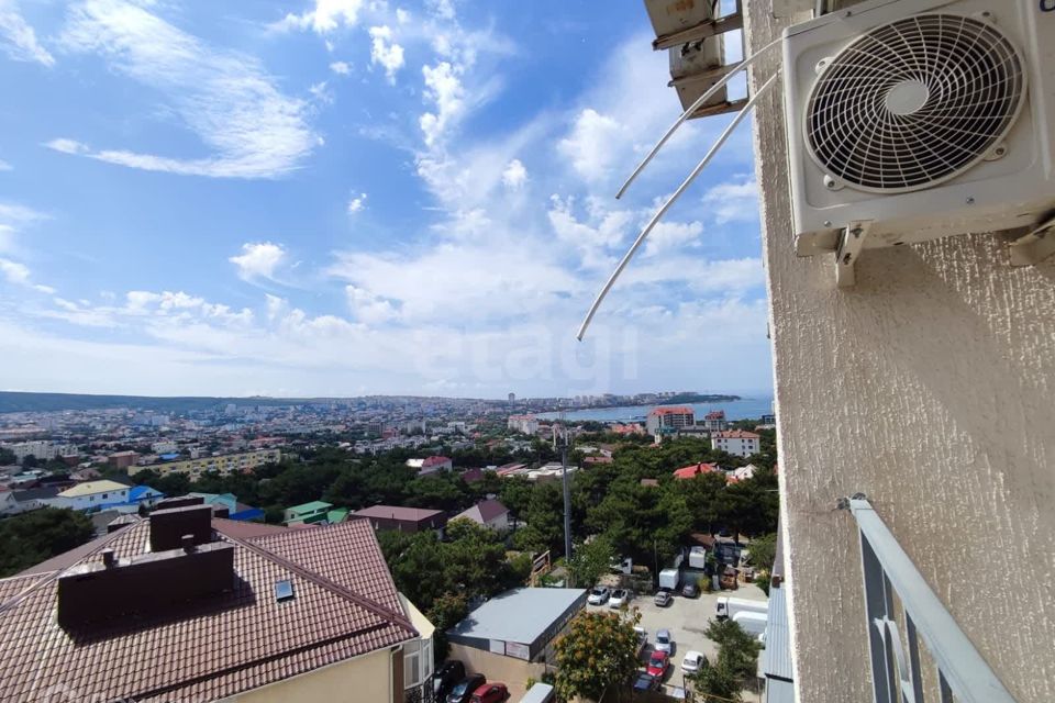 Продаётся 1-комнатная квартира, 58.4 м²