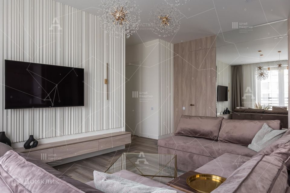 Сдаётся 4-комнатная квартира, 120 м²