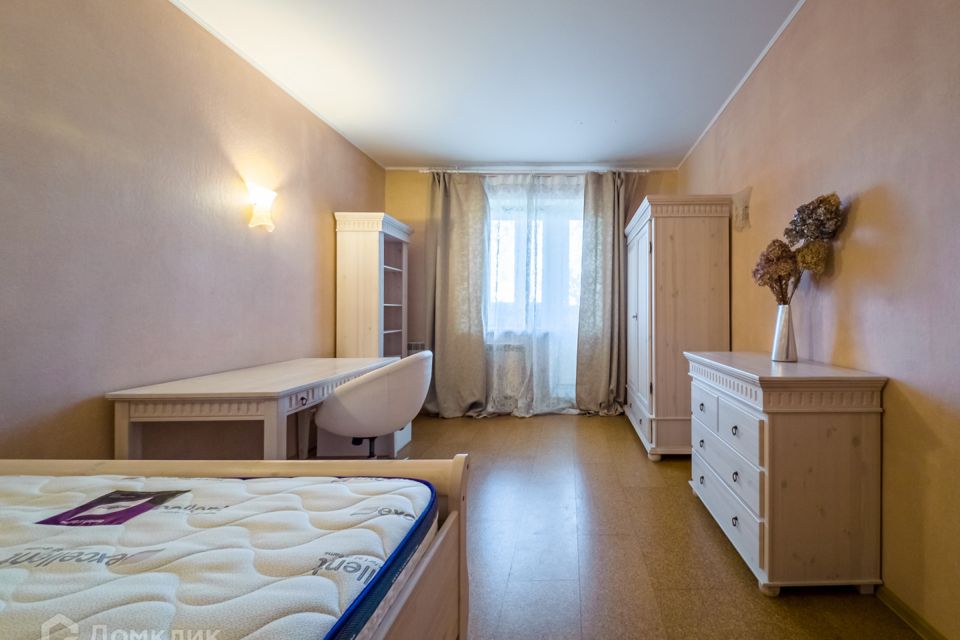 Сдаётся 3-комнатная квартира, 90.5 м²
