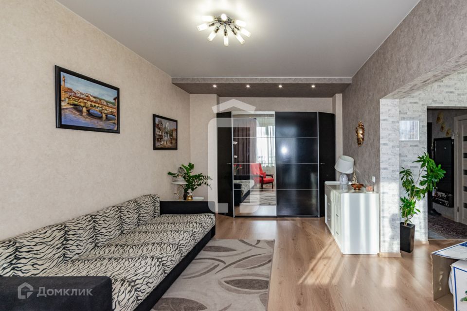 Продаётся 2-комнатная квартира, 48.2 м²