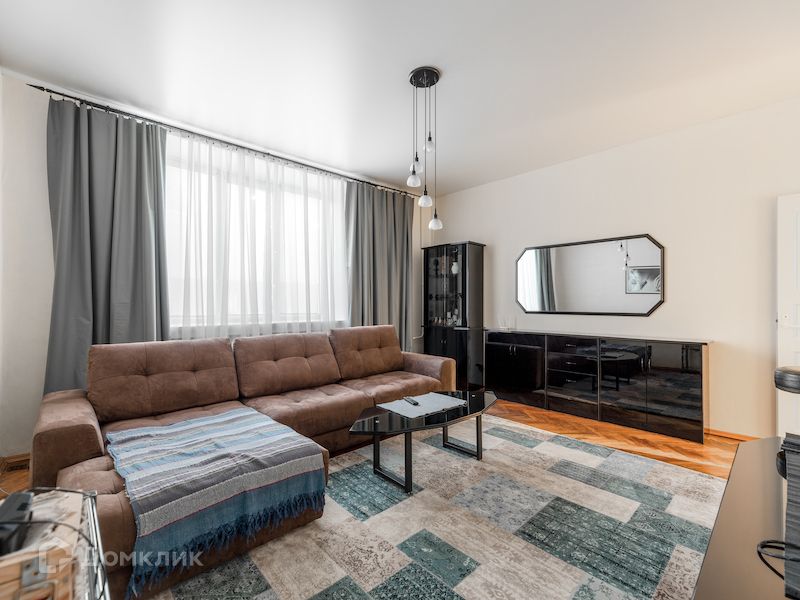 Сдаётся 4-комнатная квартира, 110 м²