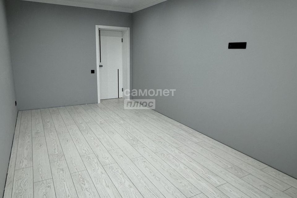 Продаётся 3-комнатная квартира, 81 м²