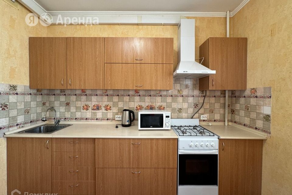 Сдаётся 1-комнатная квартира, 44 м²