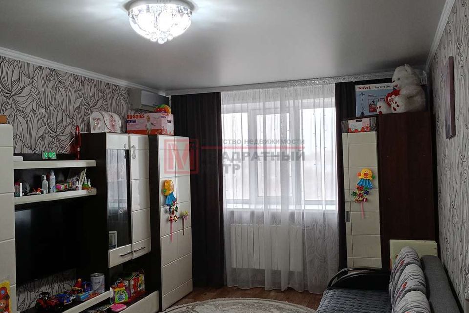 Продаётся 1-комнатная квартира, 48 м²