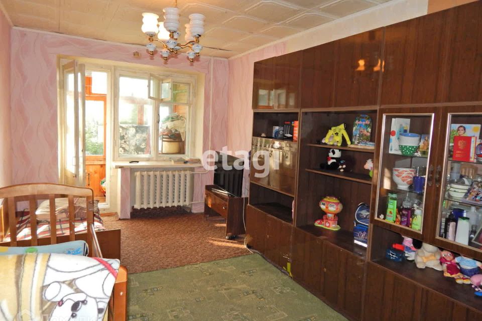 Продаётся 2-комнатная квартира, 43.4 м²