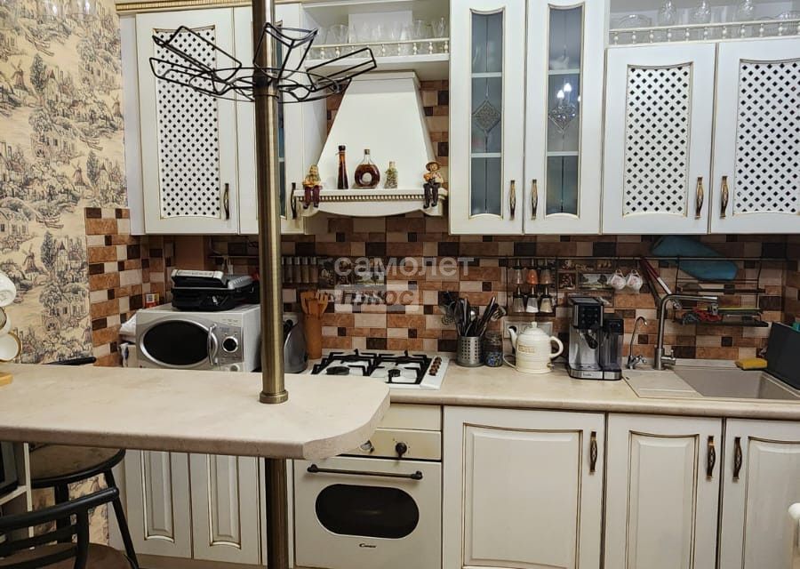 Продаётся 2-комнатная квартира, 72 м²