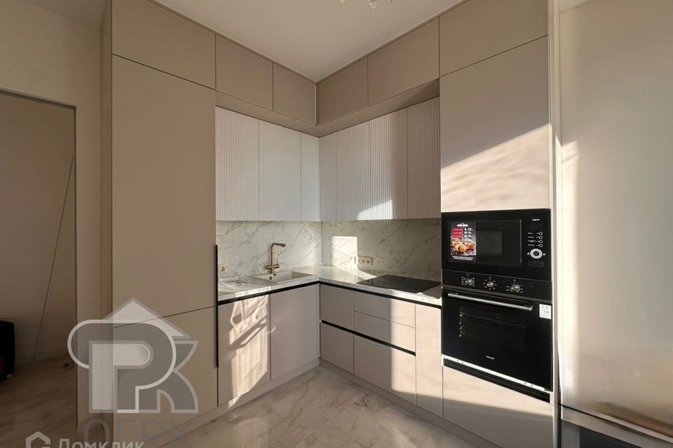 Продаётся 2-комнатная квартира, 56.8 м²