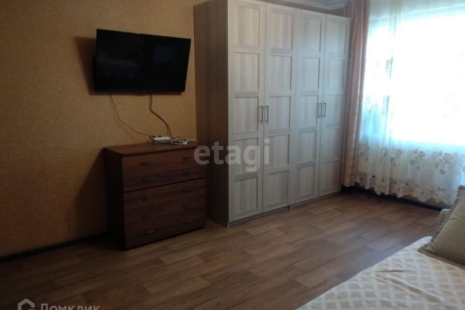 Продаётся 1-комнатная квартира, 37 м²