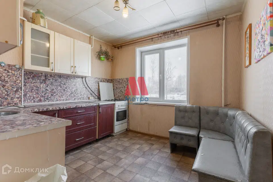 Продаётся 3-комнатная квартира, 63.5 м²