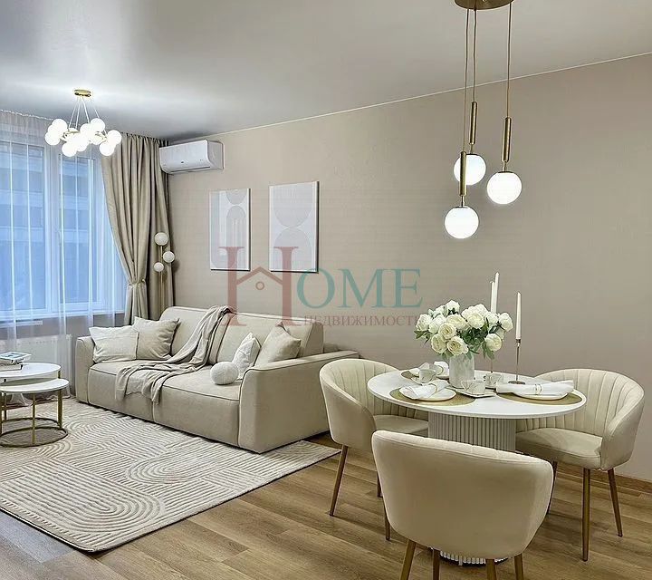 Сдаётся 2-комнатная квартира, 56 м²