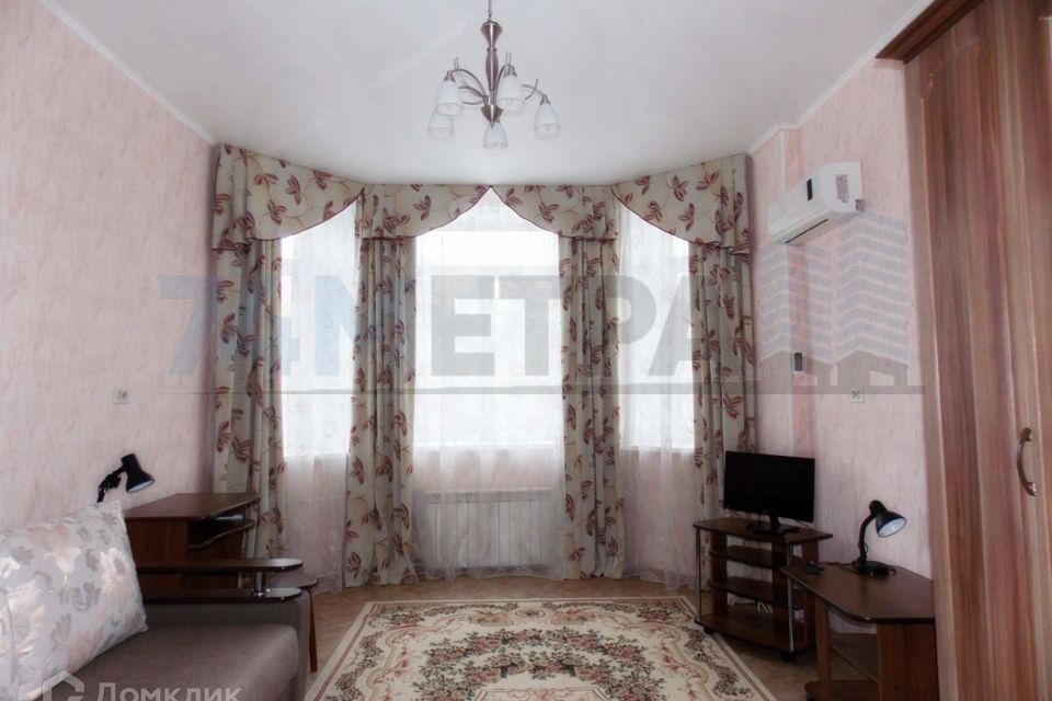 Сдаётся 1-комнатная квартира, 41 м²