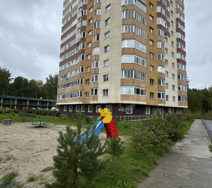 Продаётся 2-комнатная квартира, 42.4 м²