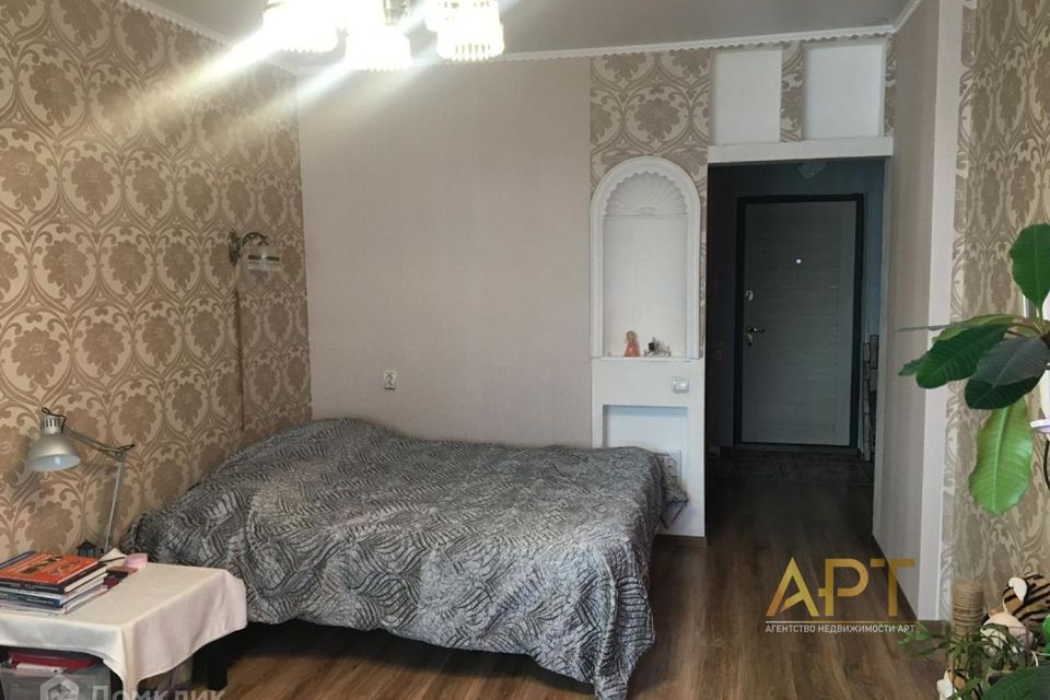 Продаётся 1-комнатная квартира, 38.1 м²