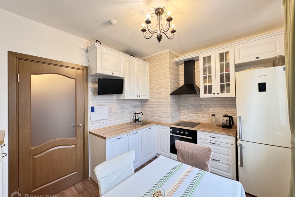 Продаётся 2-комнатная квартира, 57 м²