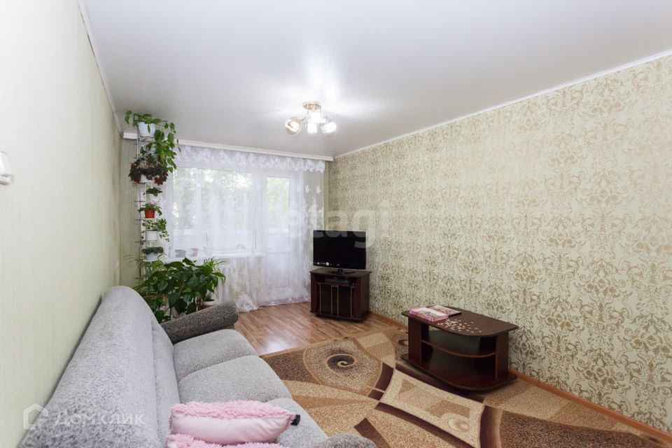 Продаётся 3-комнатная квартира, 61.7 м²