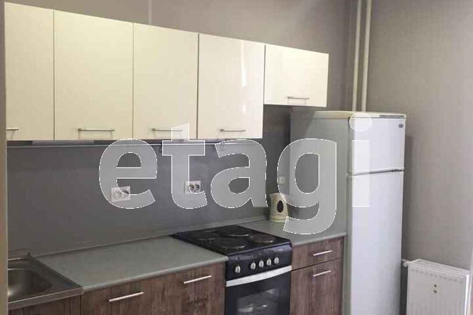 Продаётся 1-комнатная квартира, 37.1 м²