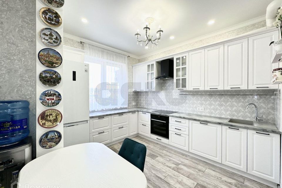 Продаётся 3-комнатная квартира, 76 м²