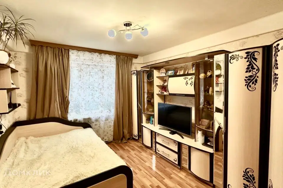 Продаётся 3-комнатная квартира, 62.5 м²