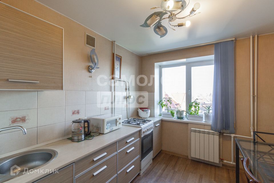 Продаётся 3-комнатная квартира, 64.4 м²