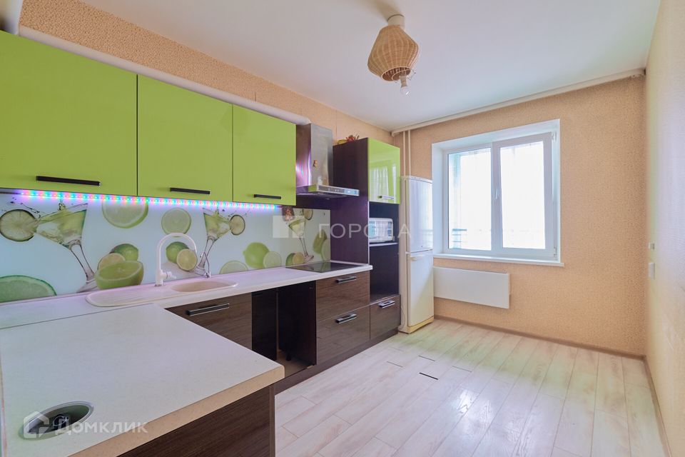 Продаётся 3-комнатная квартира, 76.6 м²