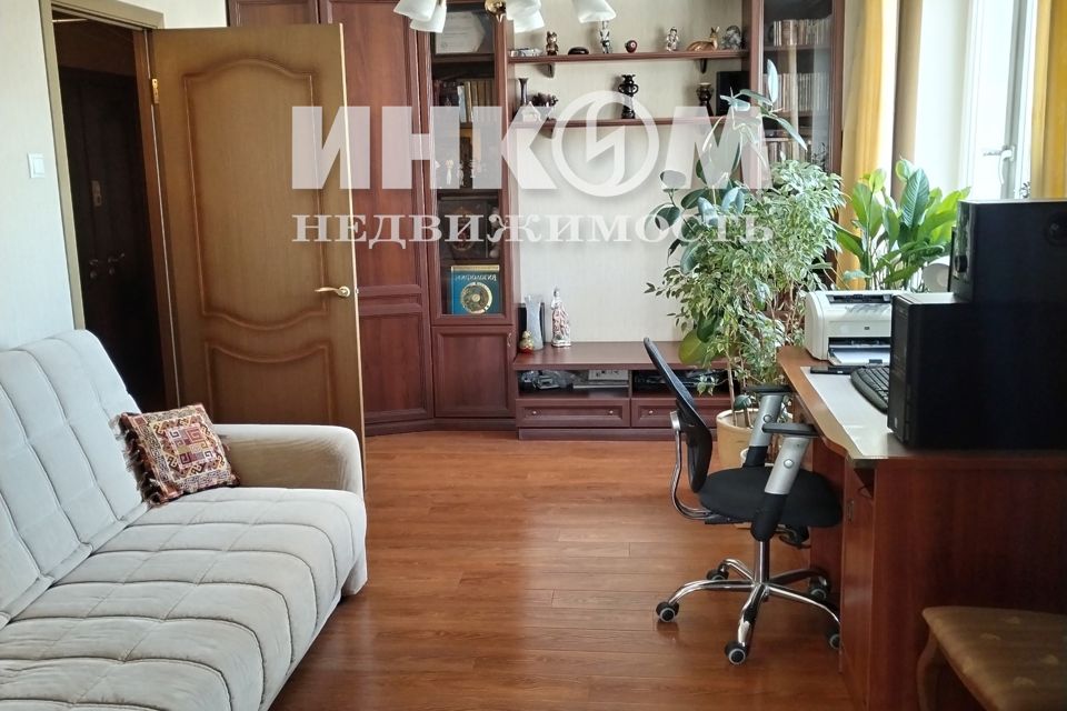 Продаётся 3-комнатная квартира, 65.1 м²