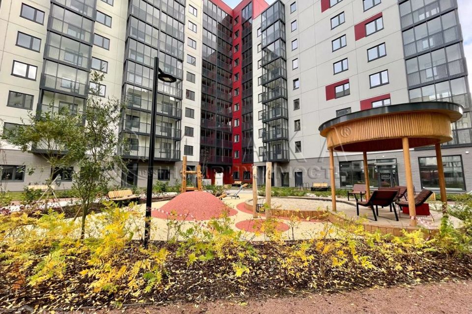 Продаётся 1-комнатная квартира, 42.32 м²