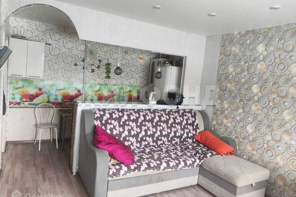 Продаётся 1-комнатная квартира, 38 м²