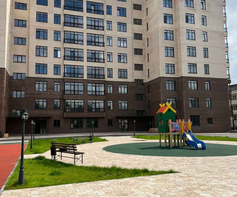 Продаётся 3-комнатная квартира, 96.6 м²