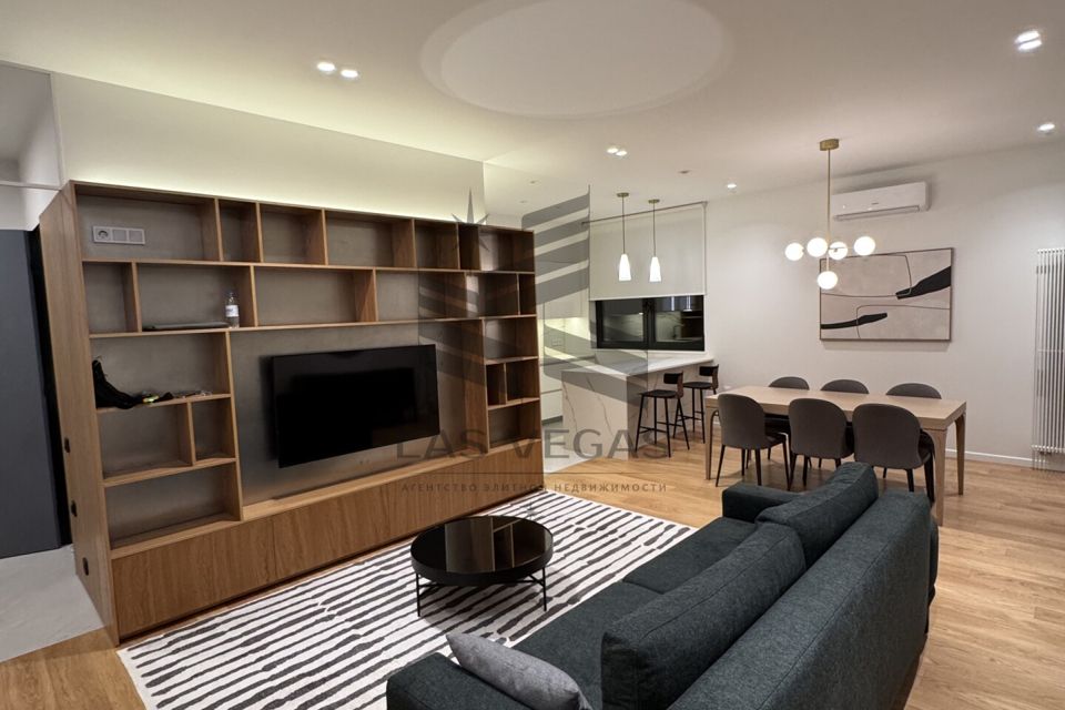 Сдаётся 3-комнатная квартира, 95 м²