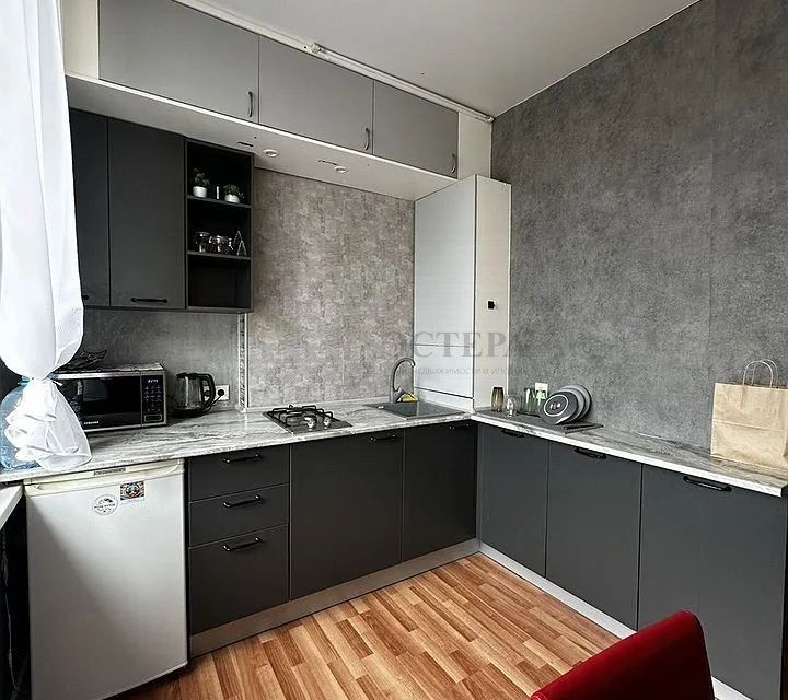 Продаётся 1-комнатная квартира, 37 м²