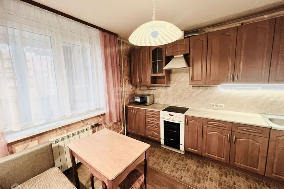 Продаётся 1-комнатная квартира, 39.8 м²