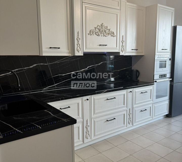 Продаётся 3-комнатная квартира, 82.6 м²