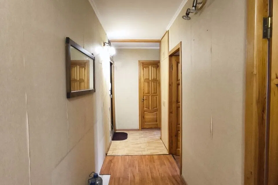 Продаётся 3-комнатная квартира, 60 м²