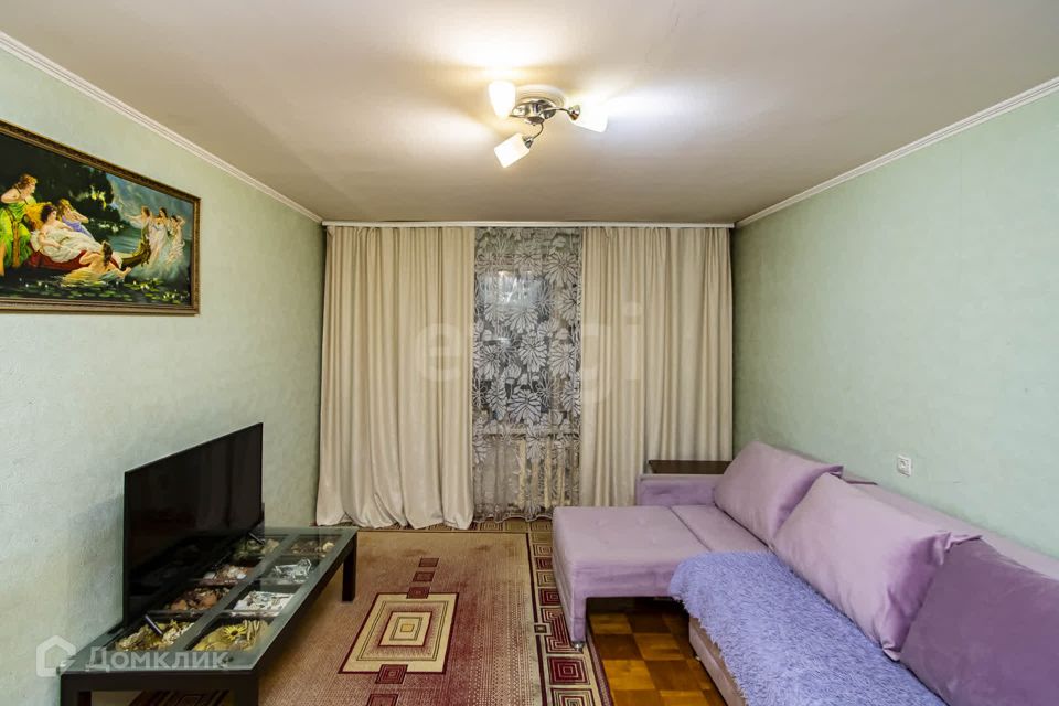 Продаётся 2-комнатная квартира, 56 м²
