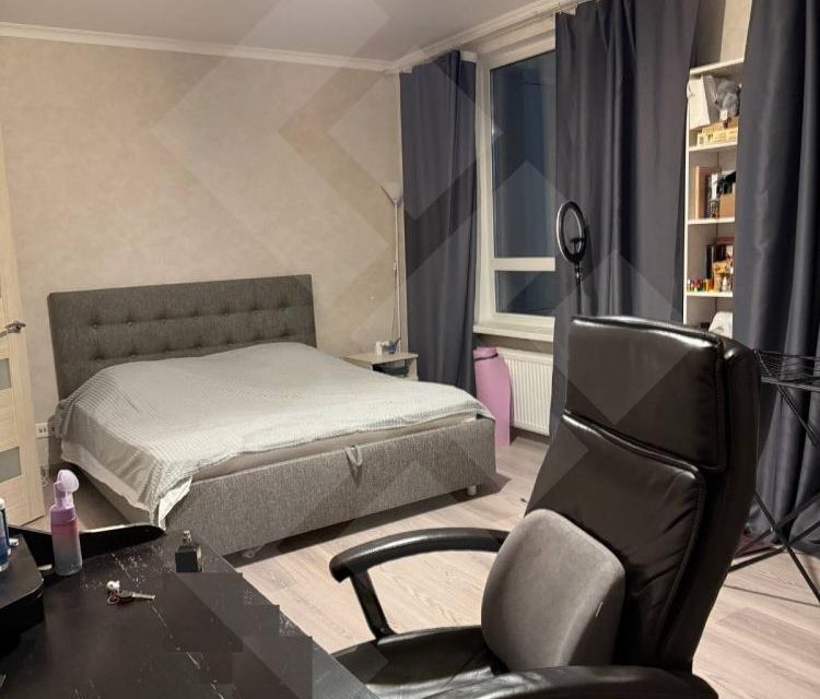 Сдаётся 1-комнатная квартира, 40 м²