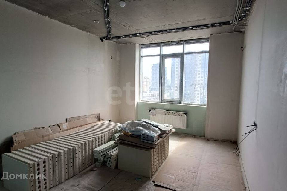 Продаётся 3-комнатная квартира, 117.2 м²