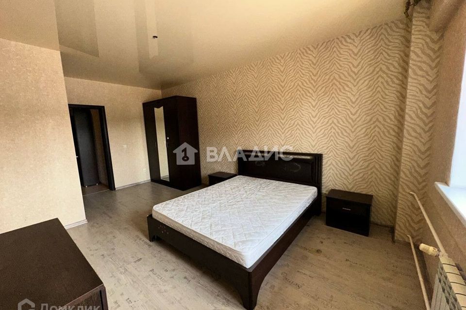 Продаётся 1-комнатная квартира, 43.6 м²