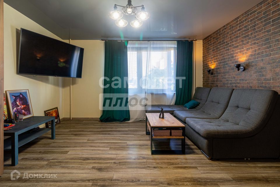Продаётся 1-комнатная квартира, 40.6 м²